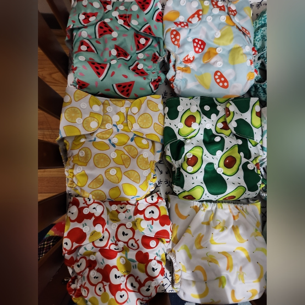 Cloth diaper bundle of 25 gender neutral pocket diapers